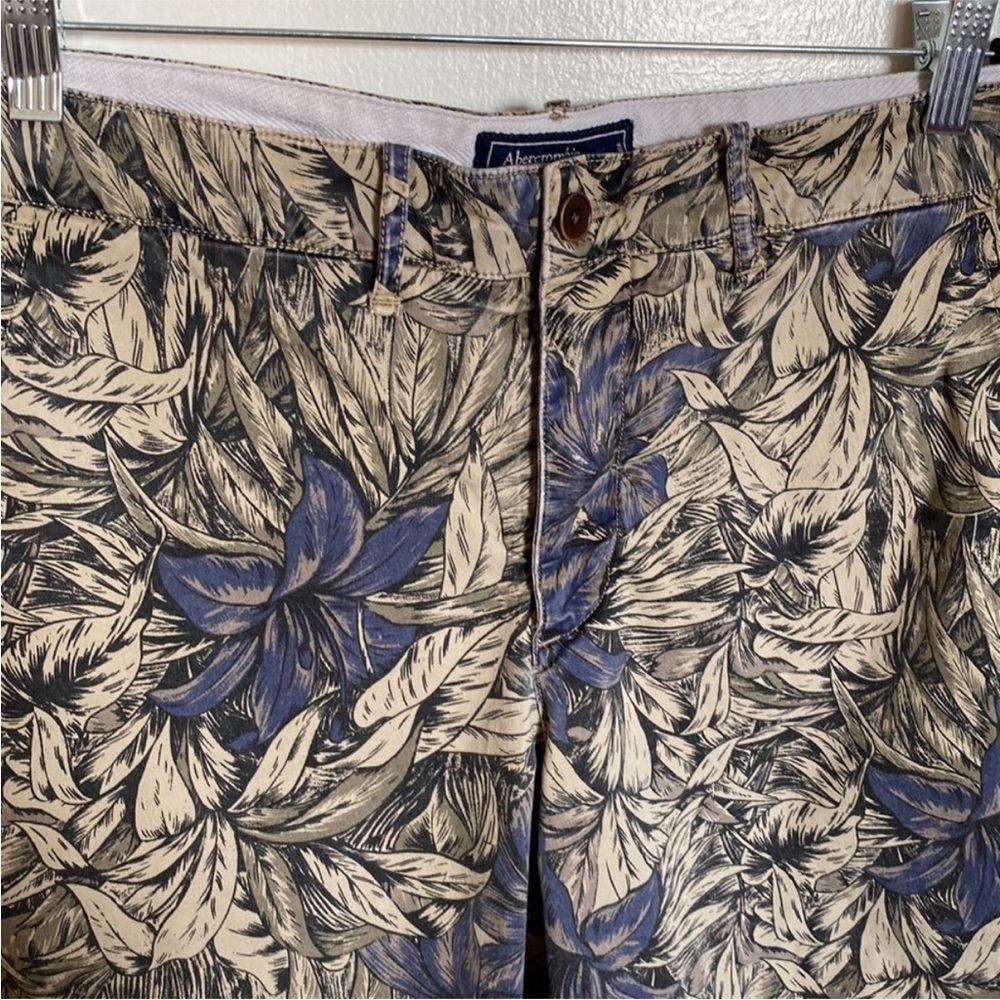Abercrombie Fitch Shorts Floral tropical Print Stretch
Size 34 - Picture 6 of 12